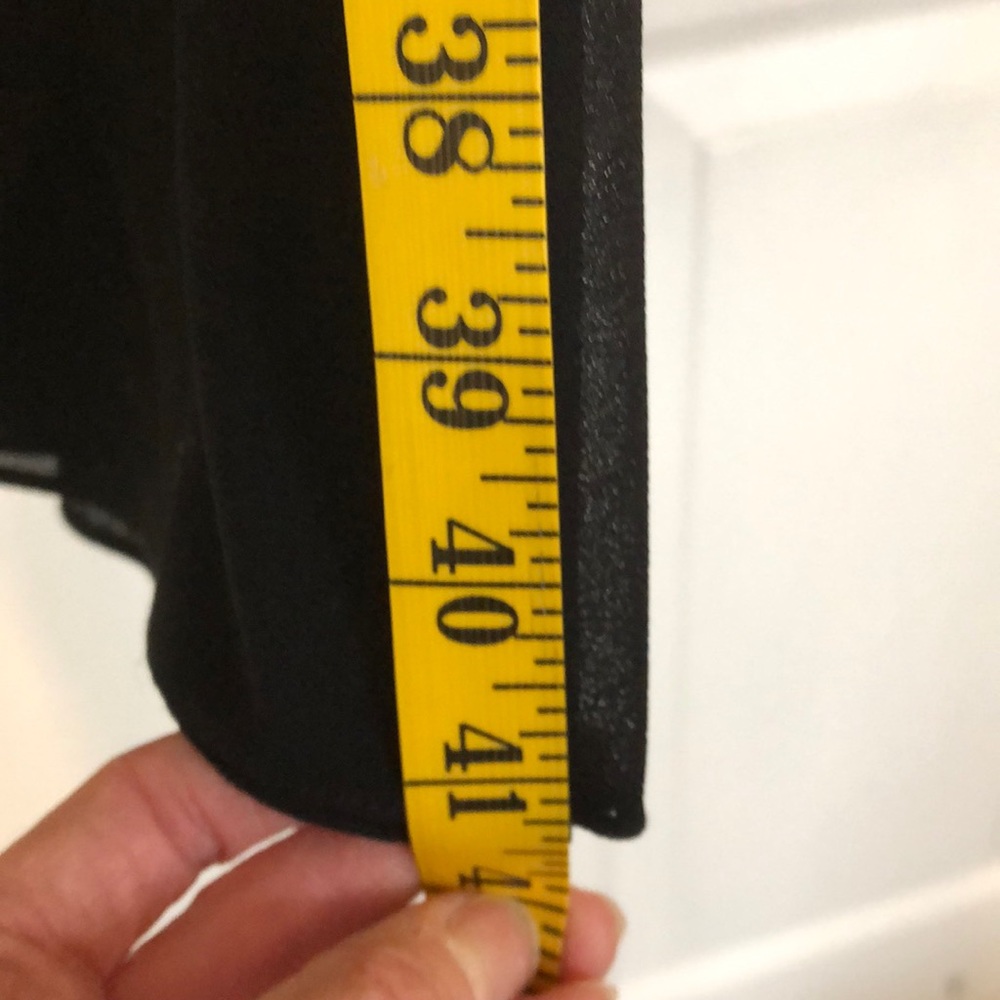 Two Piece Dress Pantsuit, Black (size 6) - Picture 11 of 17